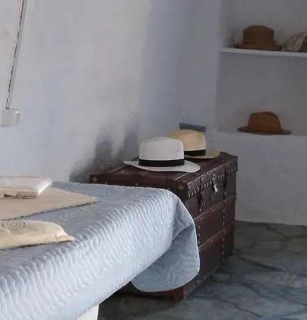 Semesterbostad Maison Pieds Dans L'eau