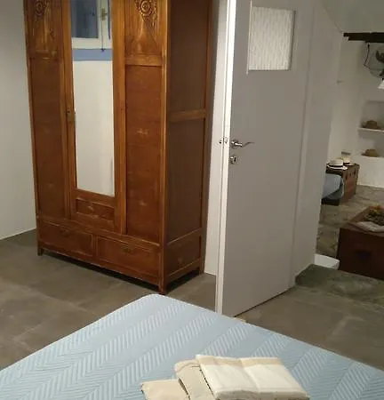 Semesterbostad Maison Pieds Dans L'eau